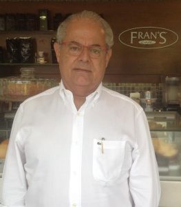  João Augusto Ribeiro Penna - Gerente Geral da rede Fran’s Café